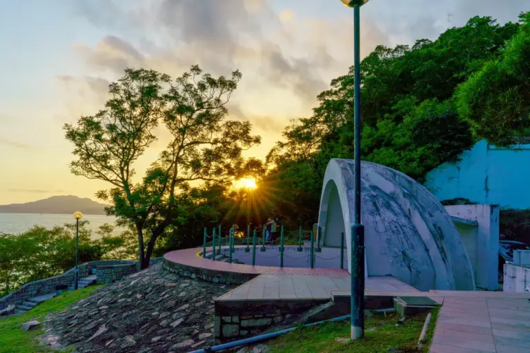 舂磡角砲台- 香港島南端的天涯海角